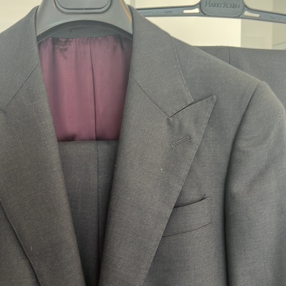 Charcoal suit. Size 35. - Picture 2 of 6